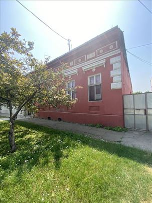 Debeljača kuća na prodaju