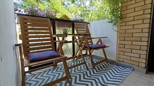 Ikea baštenski set – 2 stolice + sklopivi sto