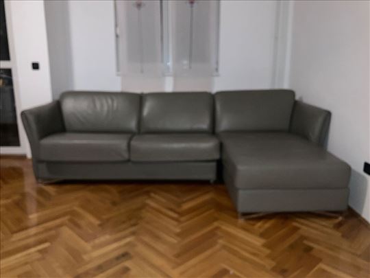 kožna siva elegantna garnitura