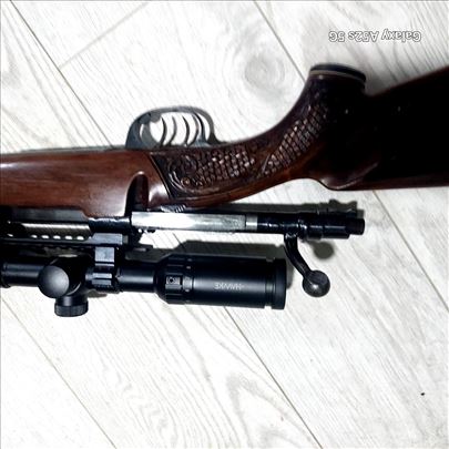 Lovacki karabin 8x57 crvena zastava 