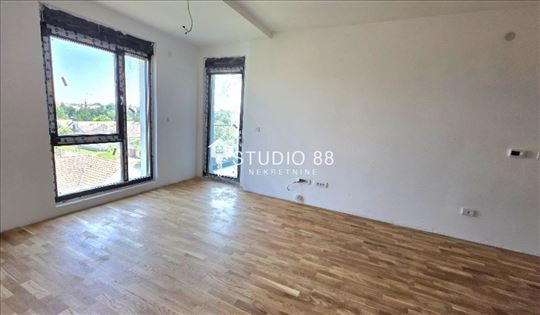 Zrenjanin, Lesnina, Stan, 3.0, 67m2