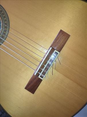 Gitara klasicna koncertna - odlicna