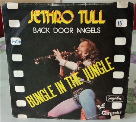 Jethro Tull - Bungle In The Jungle