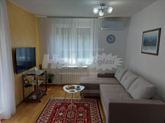 Lux stan, izdavanje, Mirijevo, Grge Jankesa
