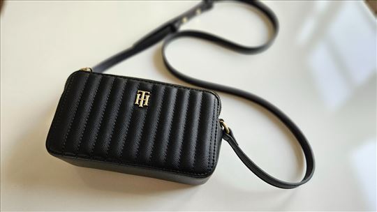 Tommy Hilfiger torba