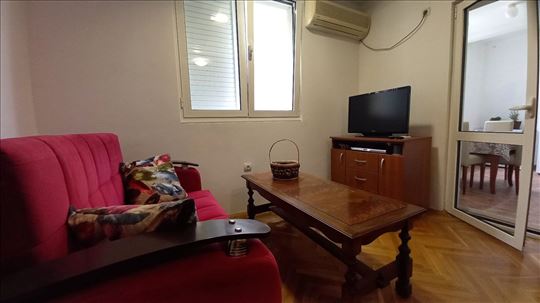 Crna Gora, Budva, dvosoban stan