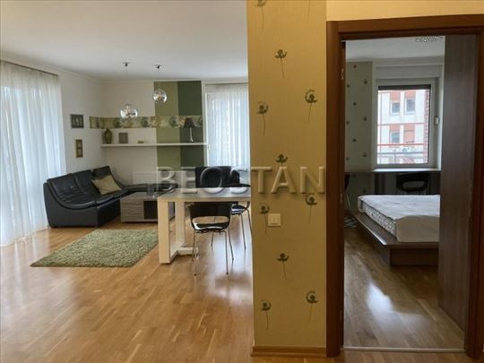 Novi Beograd - Blok 19a park apartmani #62565