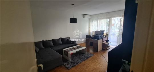 Odličan dvosoban stan na Čukaričkoj padini ID#7699