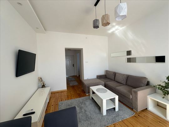 Prodaje se dvosoban stan od 38 m2 na Savskom Vencu