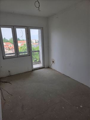 Garsonjera u Borči