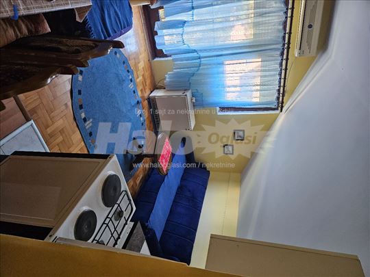 Izdajem Garsonjeru 26m2 Zarkovo