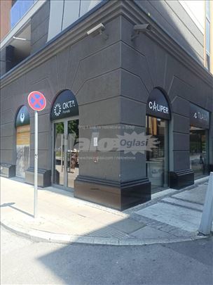 Izdajem pola lokala od 65m2 - WEST 65 naselje