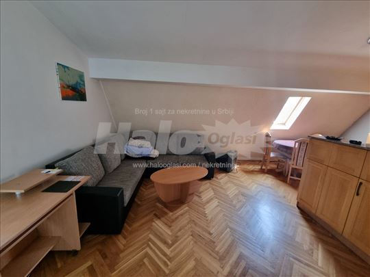 Izdajem stan 48m2 , Braće Jerković ,Voždovac