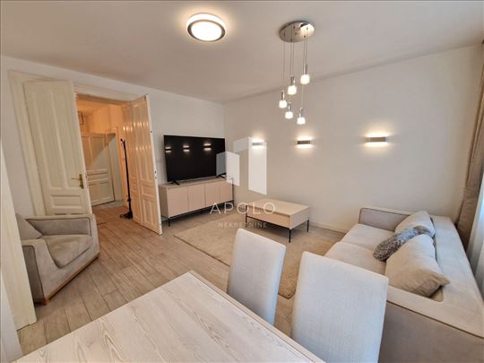 Lux 4.0 stan na Vračaru blizu Hrama Svetog Save