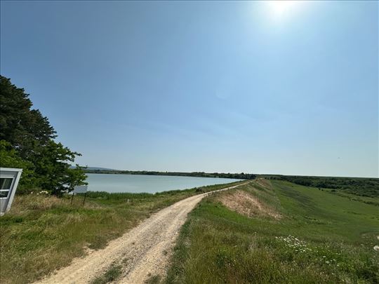 Ruma Pavlovačko jezero 23040 m2 - 1.100.000 eur
