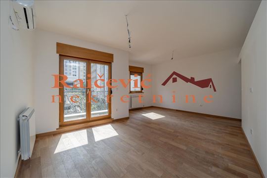 Trosarina, Milisava Djurovica, 4.0, 82.23 m2, I s