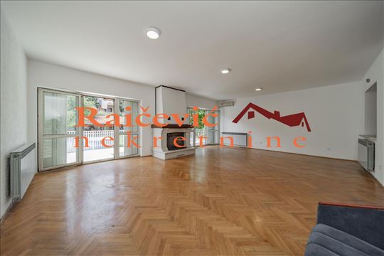 Vozdovac, Nikole Djurkovica, 11.0 kuca od 604 m2