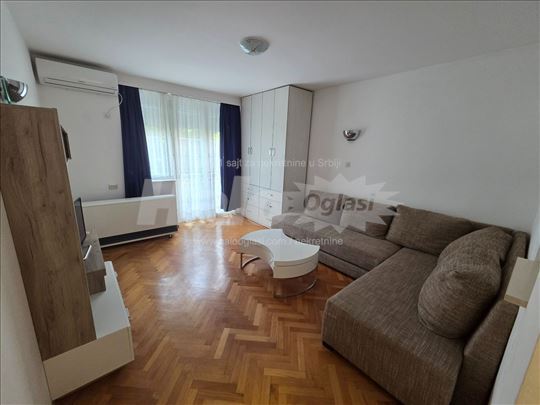Zemun, Marije Bursać, Kalvarija, 55m2