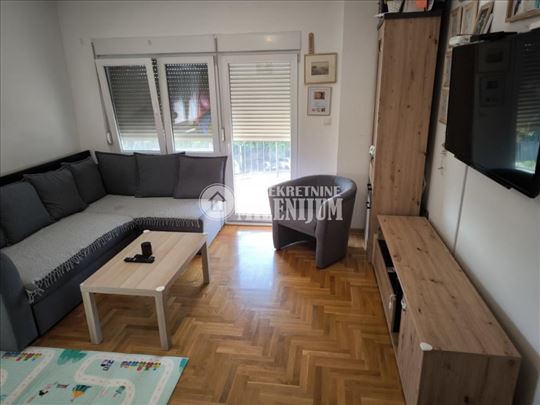 3.0 uknjižen stan na Ledinama ID#2053