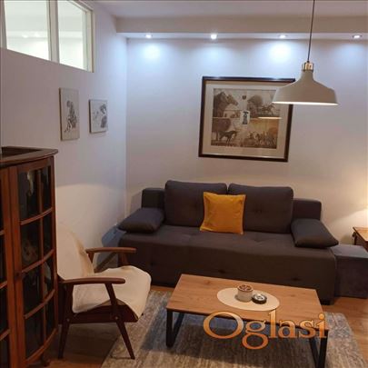Hotel YU,Aleksinačkih rudara,renoviran,useljiv ID#