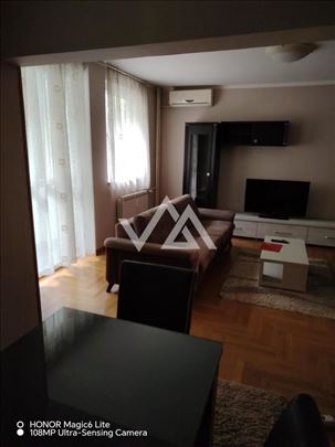 Izdaje se 2.0 stan, Novi Beograd (Arena)