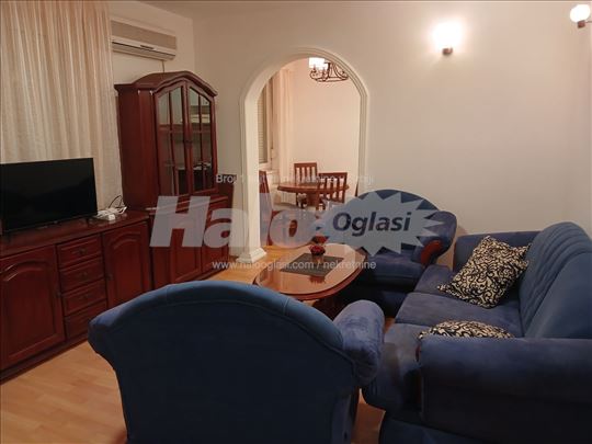 Izdajem stan