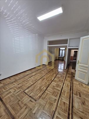 Izdavanje, pp, Vojvode Dobrnjca, 150m2, Id1700