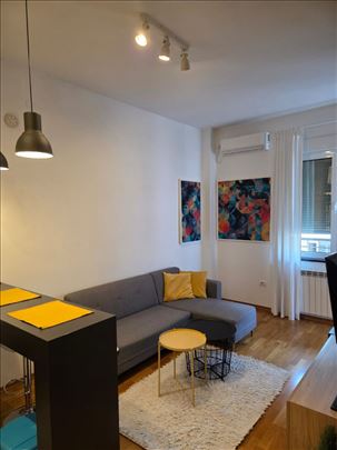 Lep 1.5 stan, 40m2, Novosadskog sajma