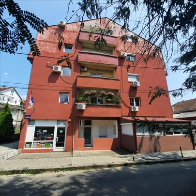 Stari Košutnjak, Srzentićeva, 19m2+5m2T