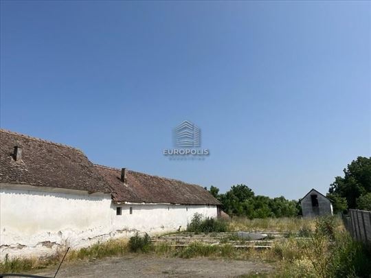 Vojvođanska, Surčin ID#7722