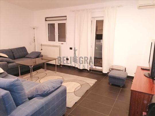 Vukov spomenik, Marka Oreškovića, novogradnja