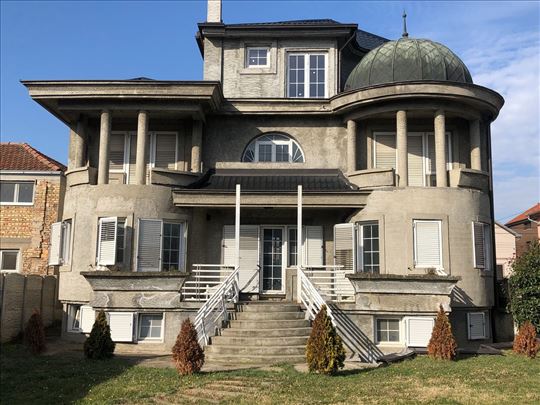 Za komercijalne namene, za život kuca u Batajnice
