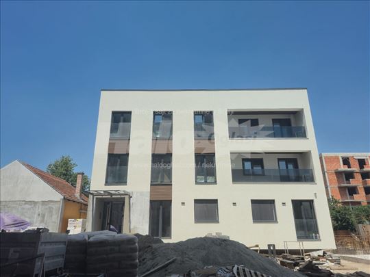 Zemun, Cara Dušana, trosoban stan u izgradnji