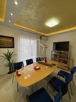 Zvezdin stadion, Sokobanjska, 45m2 ID#11203