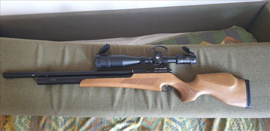 Artemis M16 
