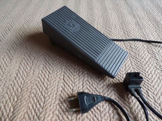 Bagat papučica za šivaću mašinu Danica Electronic