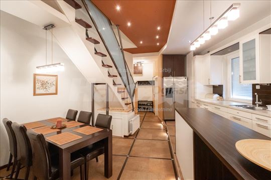 Duplex Lux Salonski Stan 130 m2 + Galeria