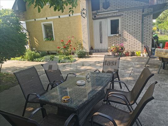 Kuća za izdavanje radnicima 