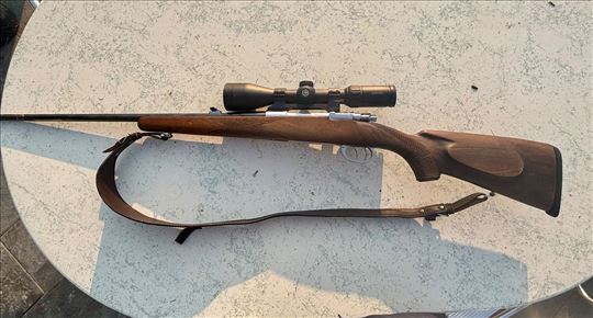 Zastava 243 win sa Hawke optikom,Bela glava