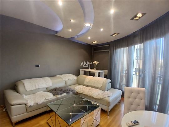Zvezdara, Zira, Dimitrija Tucovića, 60m2 ID#20544