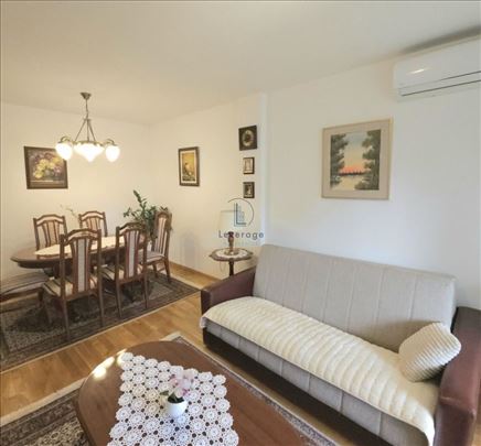 Blok 33, Narodnih heroja, 78 m2