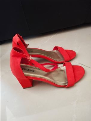 Crvene TACCARDI sandale