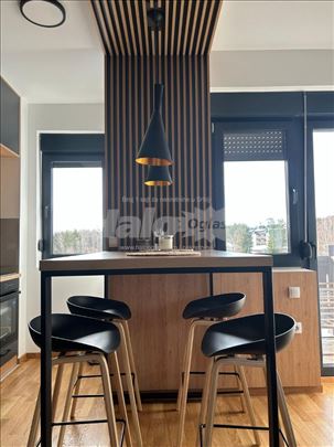 Opremljen u centru. Teretana*SPA*Recepcija 