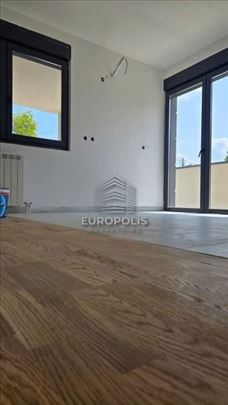 Novogradnja, Centar, Stara Pazova ID#6765
