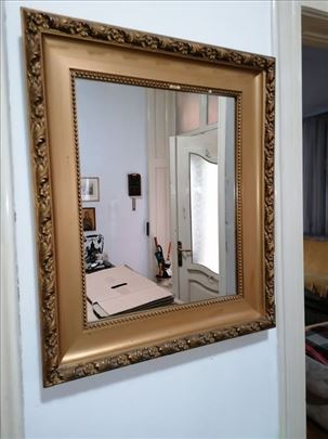 Prodajem stilsko ogledalo sa slike