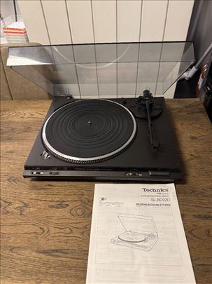 Rezervisano Gramofon Technics, uvoz Svajcarska