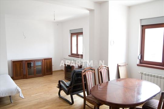 Uknjižen, 3.0, vrhunska gradnja ID#2076
