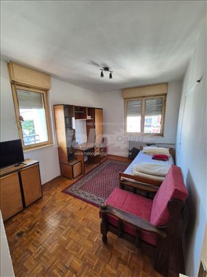 63. Blok Nehruova , trosoban