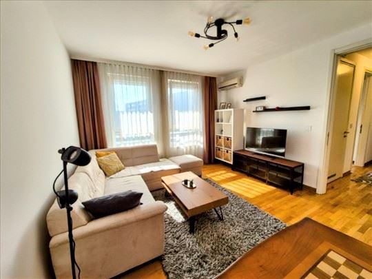 Belvil 3.0, Komforan, Svetao, 80m2, Parking