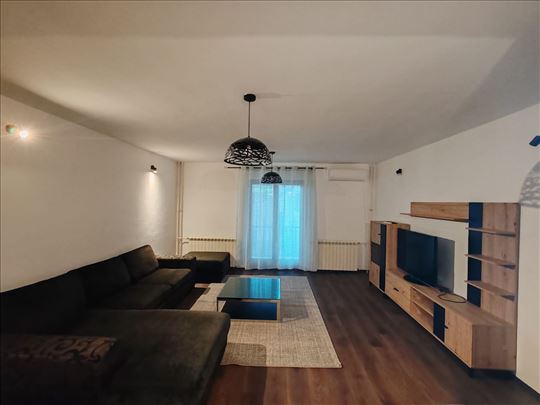 Komforan 3.0 stan u lepom okruženju 